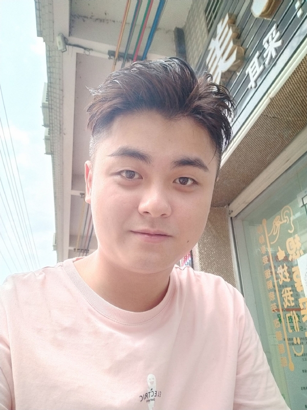 李健诚的第一张照片--绍兴相亲服务中心