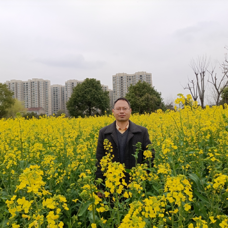 砺剑的第一张照片--绍兴相亲服务中心