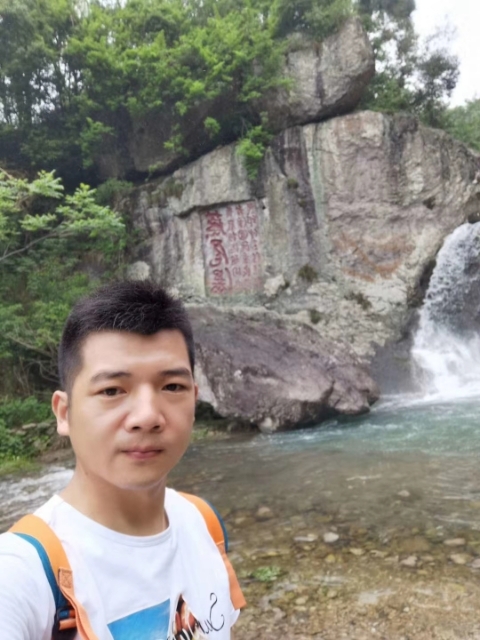 愿得一人心的第一张照片--绍兴相亲服务中心