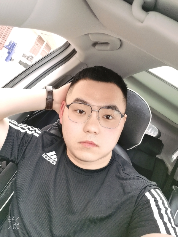 海阔天空的第一张照片--绍兴相亲服务中心