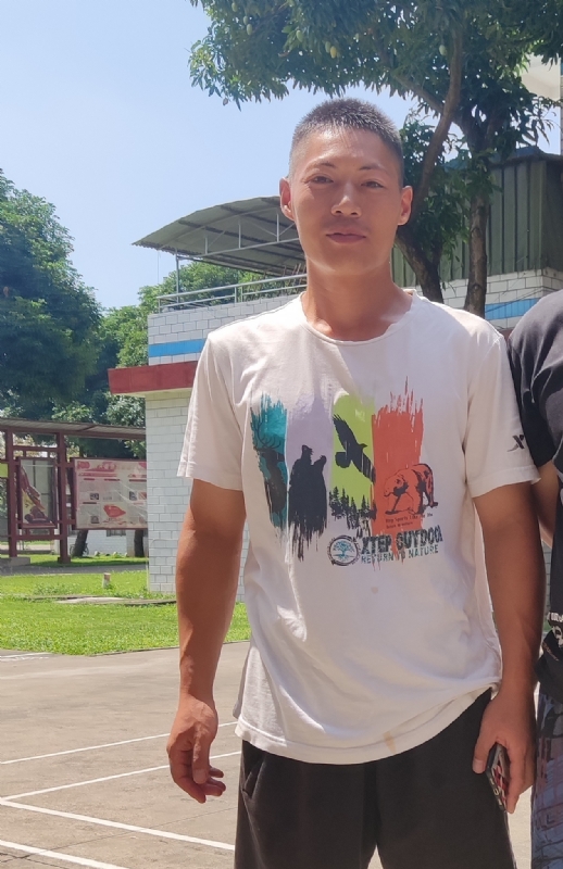 孤鹰的第一张照片--绍兴相亲服务中心