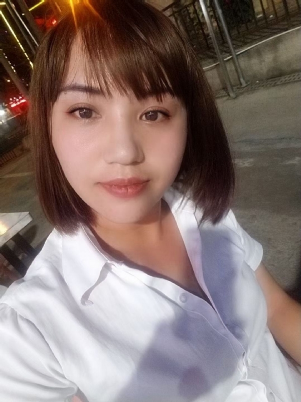 CC的第二张照片--绍兴相亲服务中心