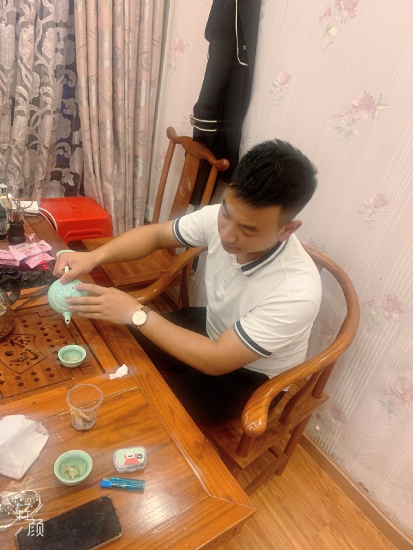 古有风琴的第一张照片--绍兴相亲服务中心