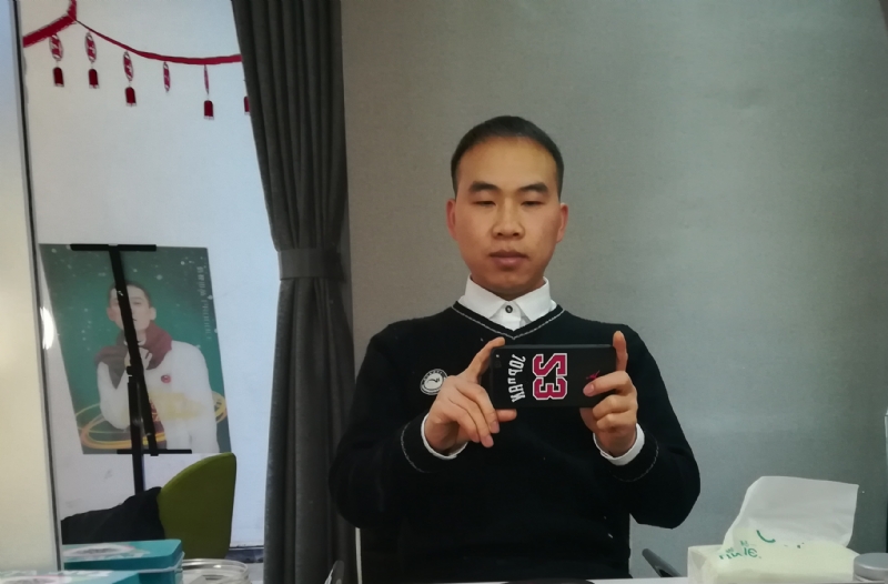 恬淡的第一张照片--绍兴相亲服务中心