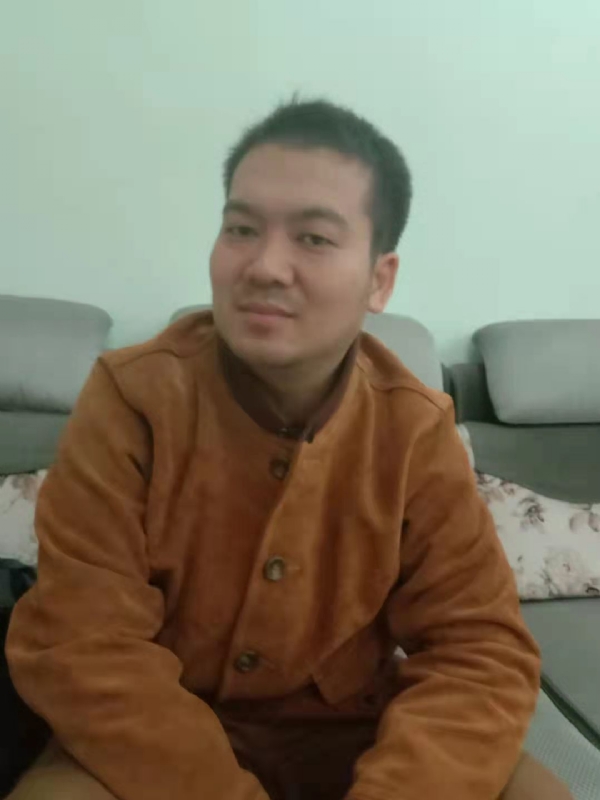 艺民的第一张照片--绍兴相亲服务中心