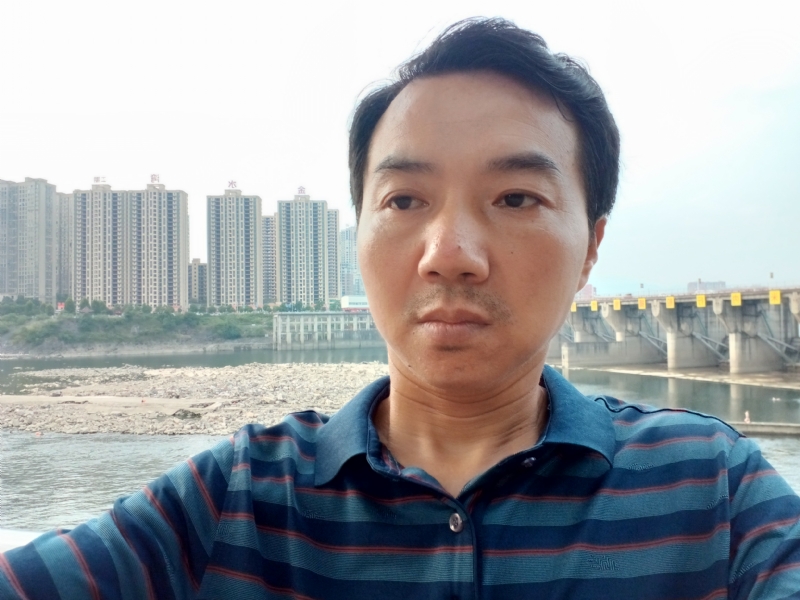 yangguang的第一张照片--绍兴相亲服务中心