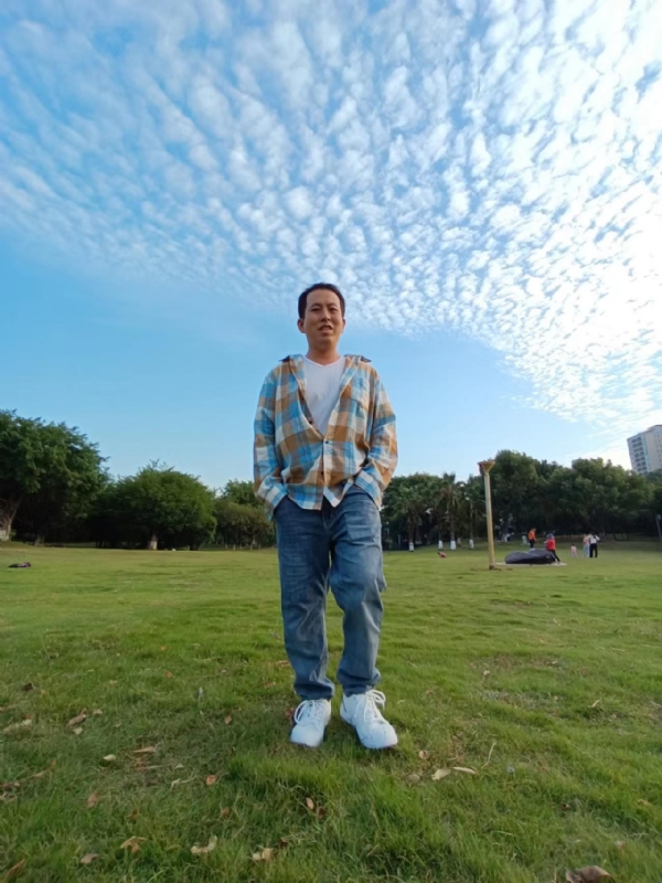 曹先生的第三张照片--绍兴相亲服务中心
