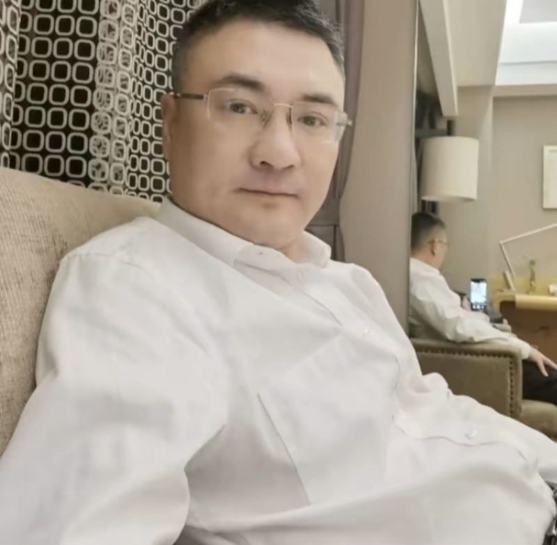追逐的第二张照片--绍兴相亲服务中心