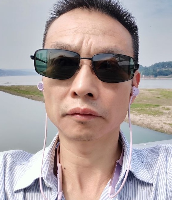 猪哥哥的第二张照片--绍兴相亲服务中心