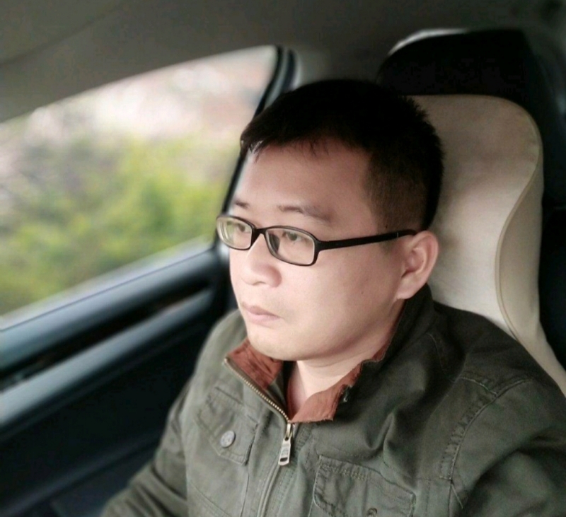 海风吹动你的心的第一张照片--绍兴相亲服务中心