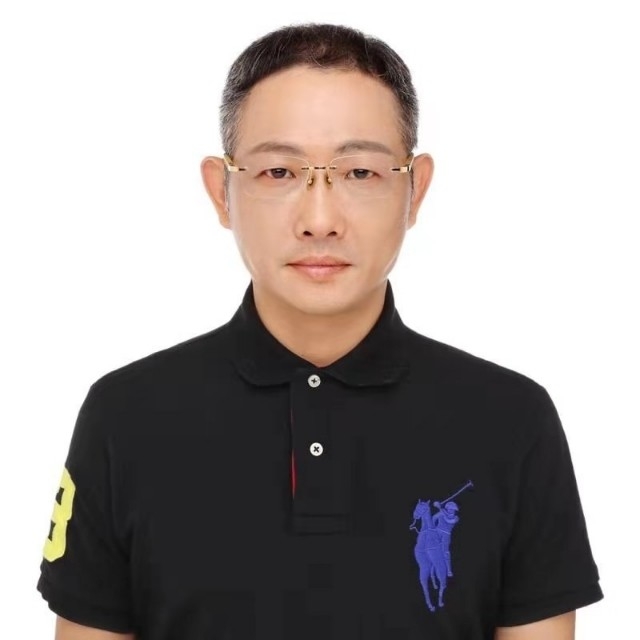 邱先森的第一张照片--绍兴相亲服务中心