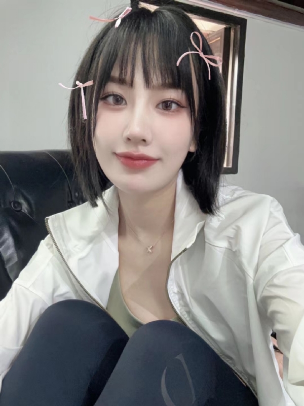 Alma的第一张照片--绍兴相亲服务中心