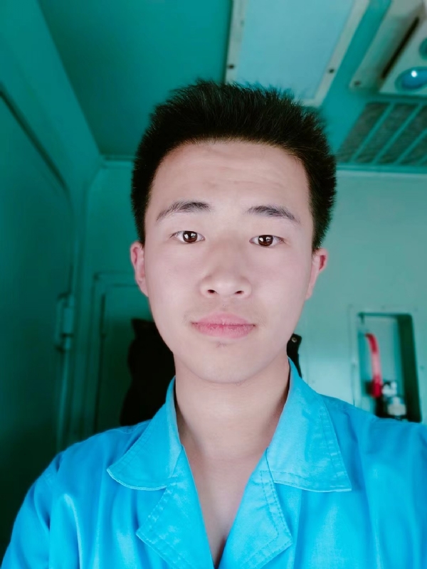 生而为人的第四张照片--绍兴相亲服务中心