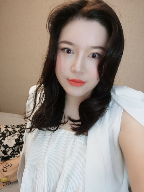 璐璐的第一张照片--绍兴相亲服务中心