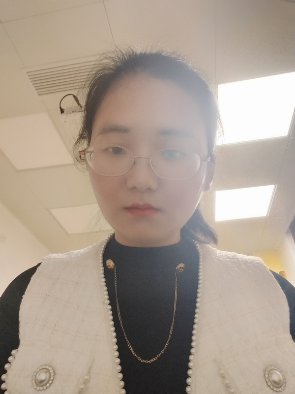 闲敲棋子的第一张照片--绍兴相亲服务中心