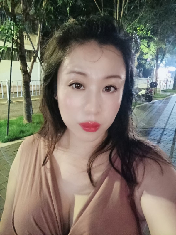 叶子青青的第一张照片--绍兴相亲服务中心