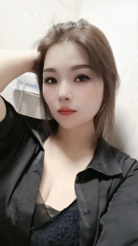 爱笑的女孩的第一张照片--绍兴相亲服务中心