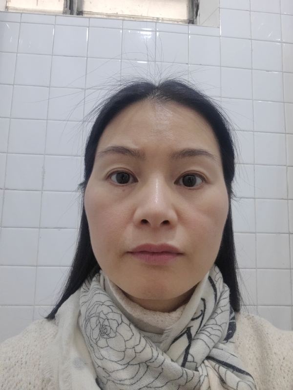 罌粟花的第一张照片--绍兴相亲服务中心