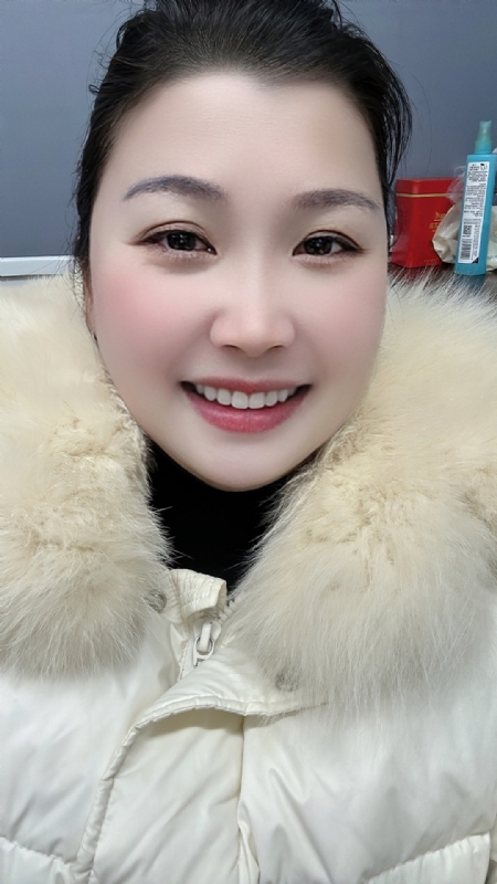 朝霞暮歌的第一张照片--绍兴相亲服务中心