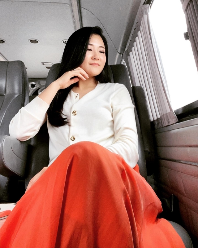 深凝久伴的第一张照片--绍兴相亲服务中心