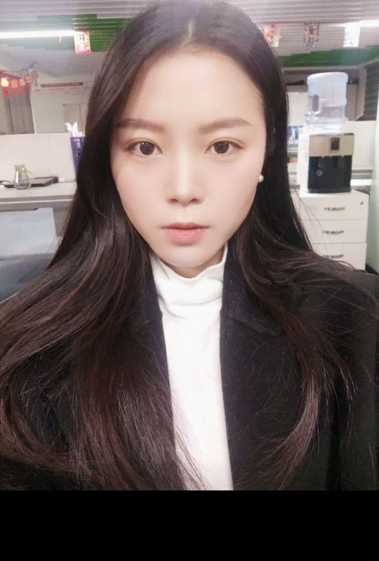 小月半的第一张照片--绍兴相亲服务中心