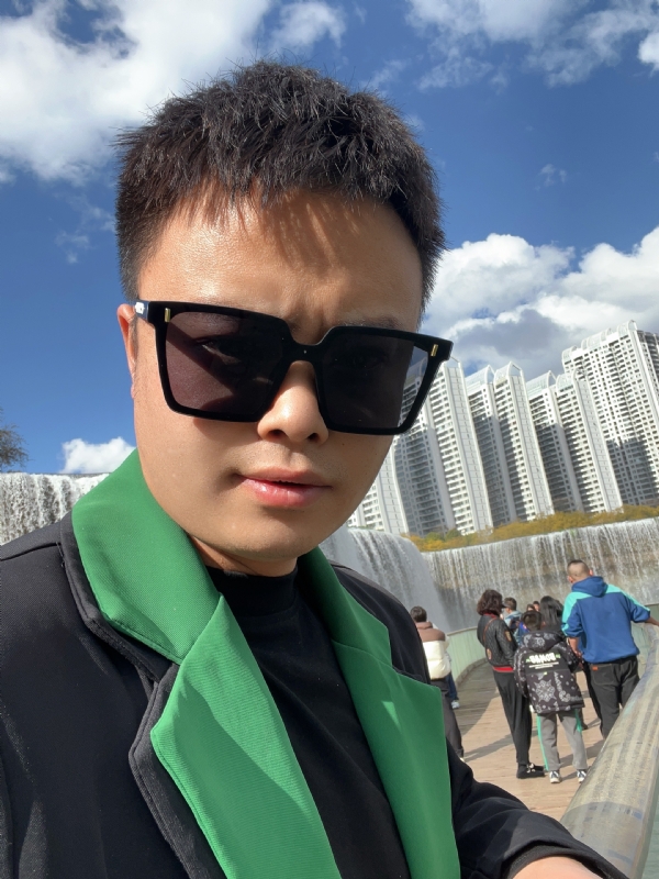 子阳的第一张照片--绍兴相亲服务中心