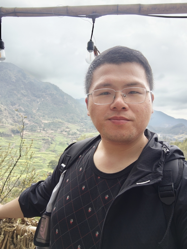 青山的第三张照片--绍兴相亲服务中心