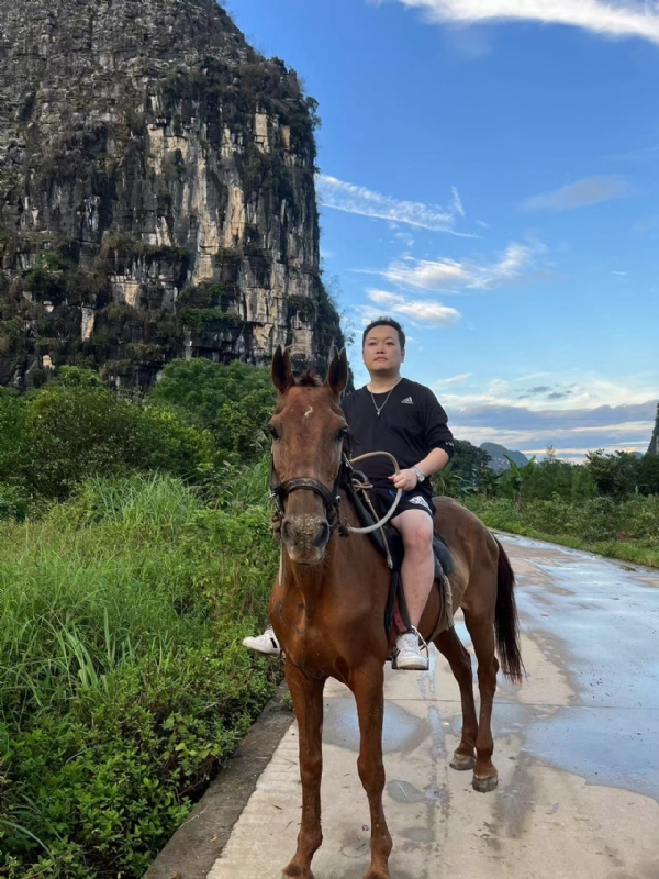 千度D雄的第六张照片--绍兴相亲服务中心