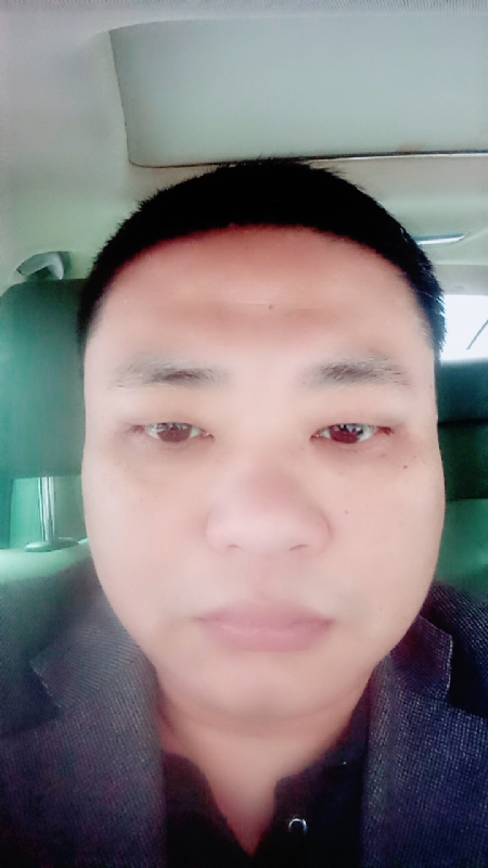 向日葵的第一张照片--绍兴相亲服务中心