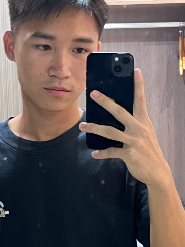 画家的第二张照片--绍兴相亲服务中心