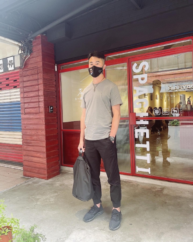 酒商安迪的第一张照片--绍兴相亲服务中心