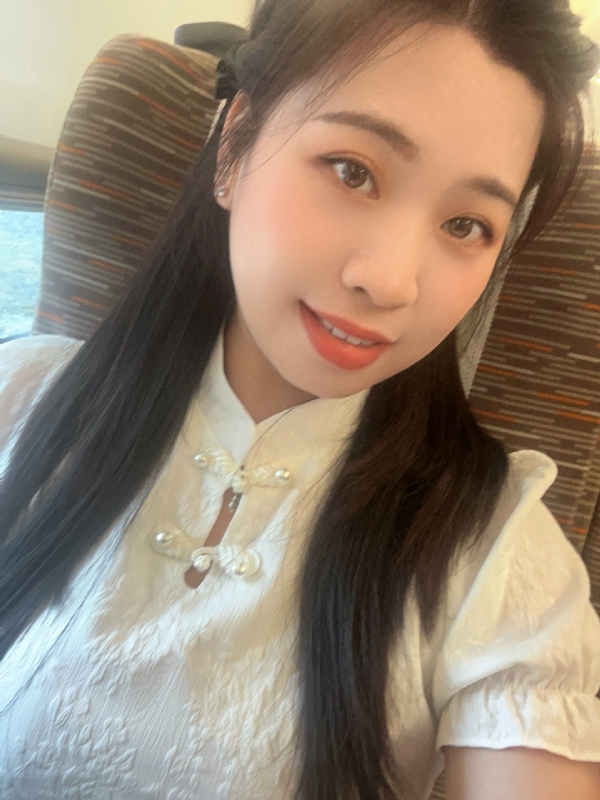 Lin的第三张照片--绍兴相亲服务中心