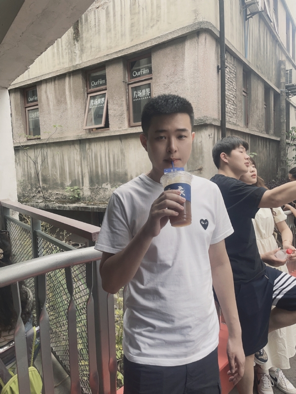尚龙的第二张照片--绍兴相亲服务中心