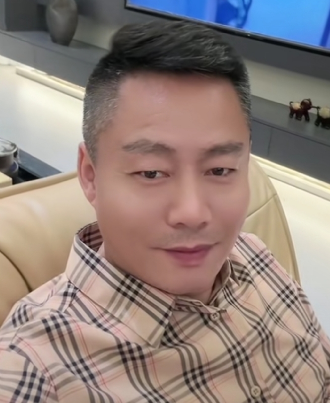 李*军的第二张照片--绍兴相亲服务中心