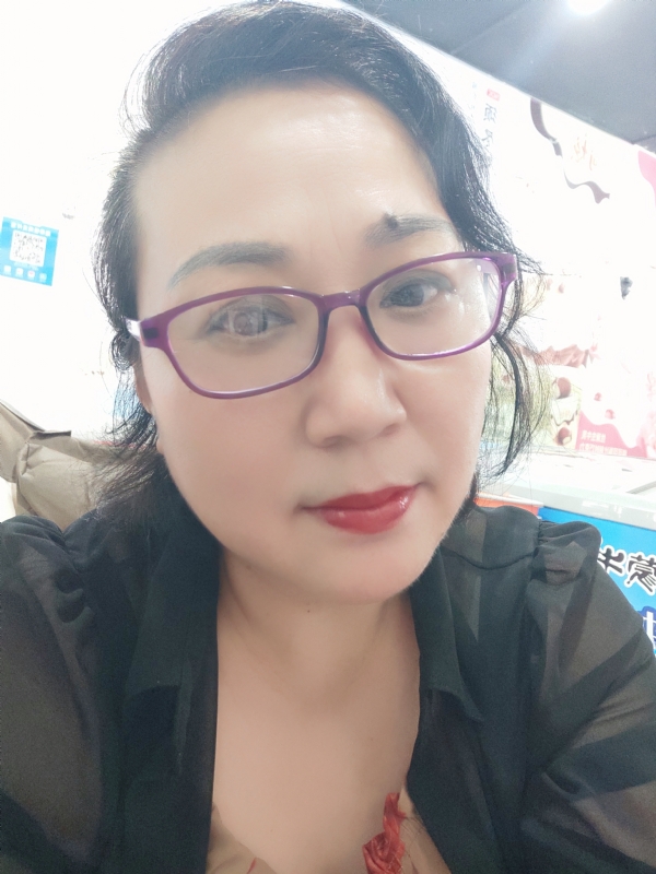 娜财娜福的第一张照片--绍兴相亲服务中心