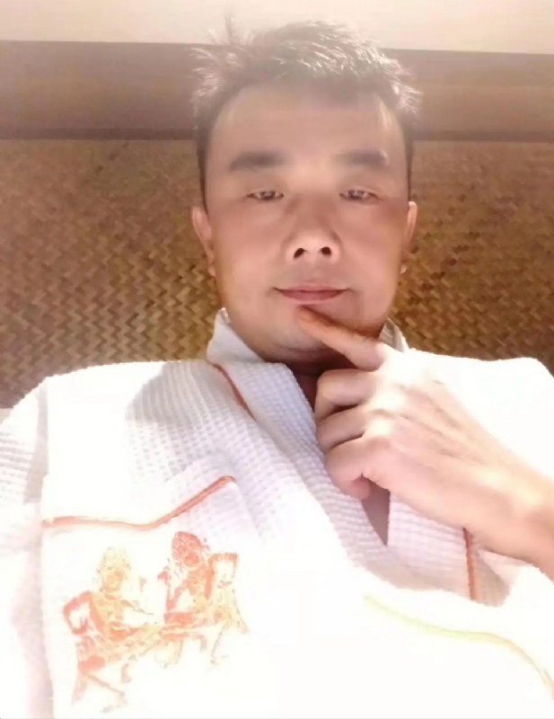 青锋的第一张照片--绍兴相亲服务中心