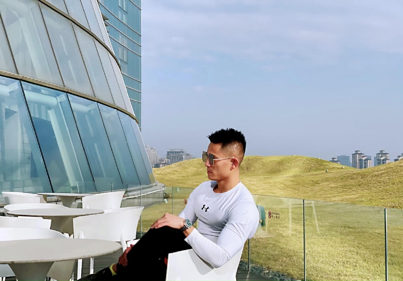 保家卫国的第二张照片--绍兴相亲服务中心