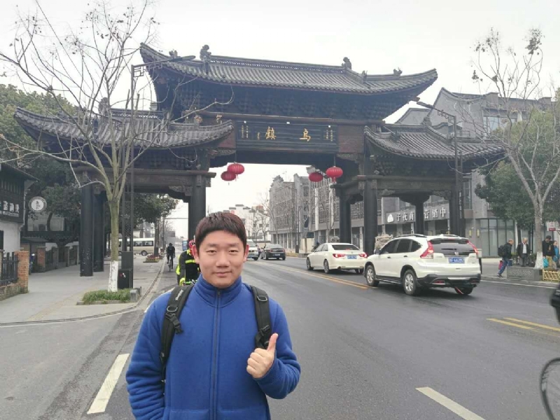 秋风秋雨的第一张照片--绍兴相亲服务中心