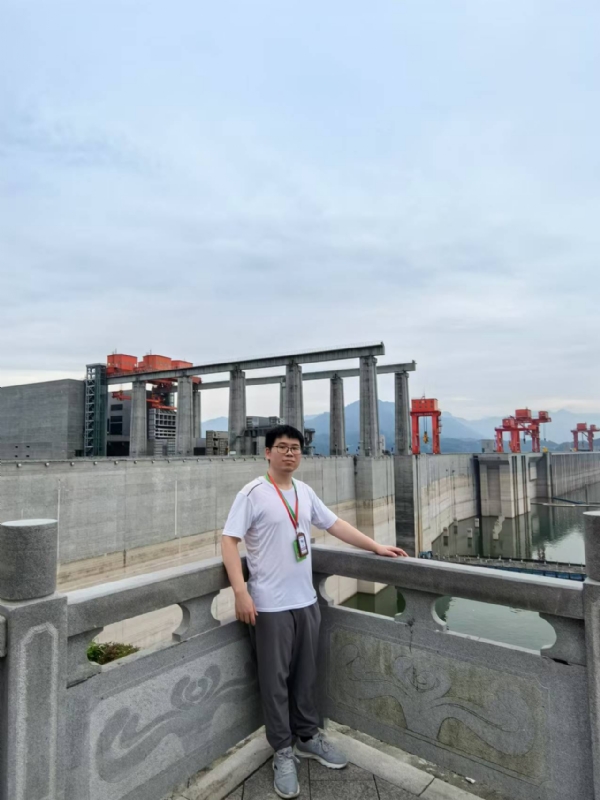 xhfsx的第一张照片--绍兴相亲服务中心
