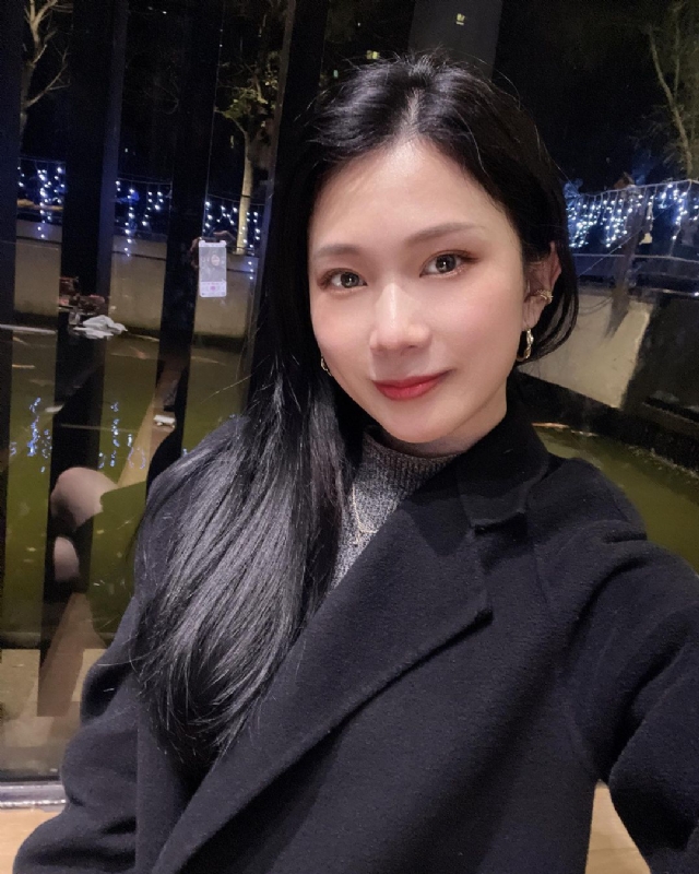 欣欣向荣的第一张照片--绍兴相亲服务中心