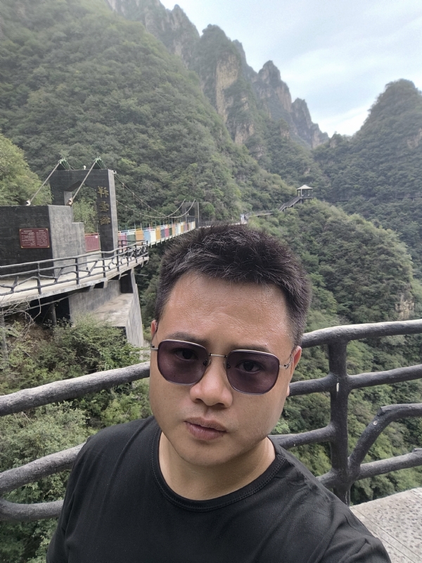大海的第一张照片--绍兴相亲服务中心