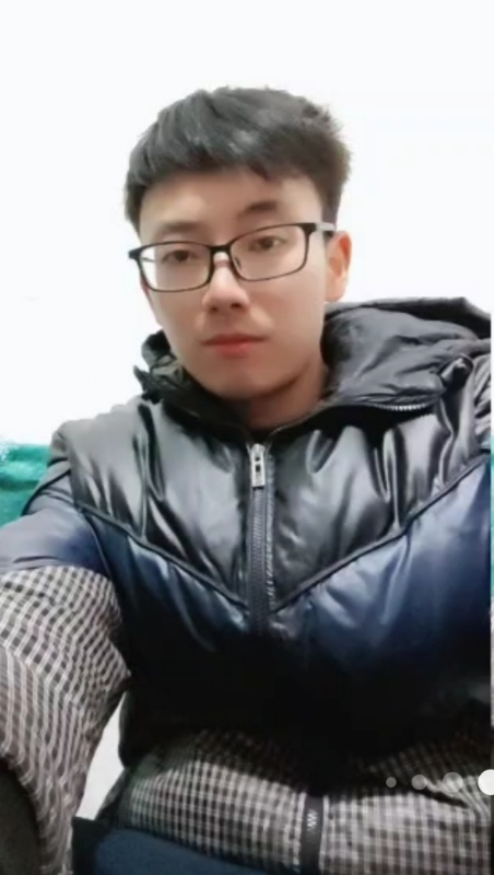 吐泡泡的小鱼的第一张照片--绍兴相亲服务中心