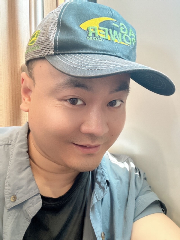 冰的第二张照片--绍兴相亲服务中心