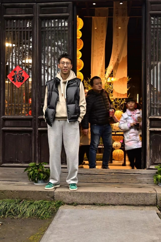 浦江小后生的第一张照片--绍兴相亲服务中心