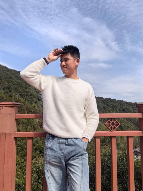 颜SEME的第一张照片--绍兴相亲服务中心