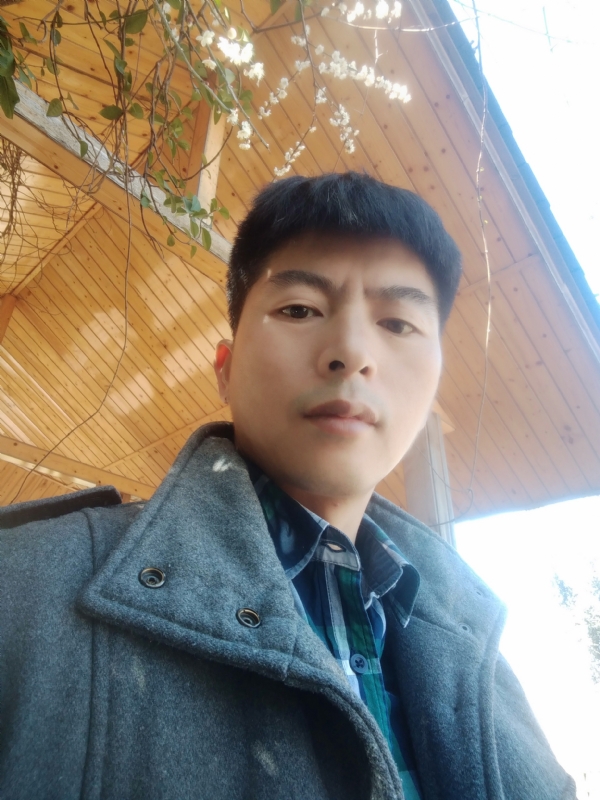 阿明的第一张照片--绍兴相亲服务中心