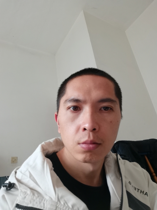 至诚的第一张照片--绍兴相亲服务中心