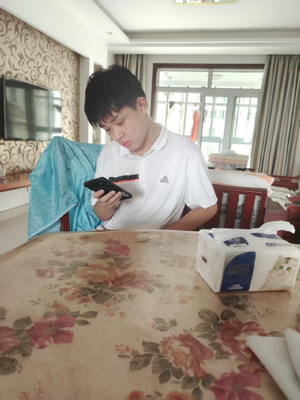 铁在烧的第一张照片--绍兴相亲服务中心