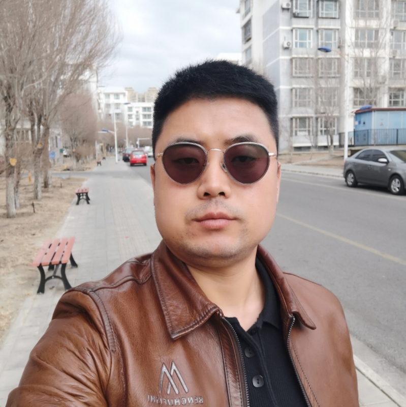 月下听风的第一张照片--绍兴相亲服务中心