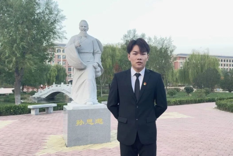 尚明月的第一张照片--绍兴相亲服务中心